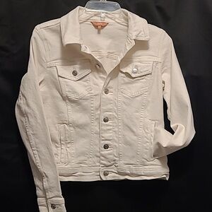 🤍IYLA WHITE DENIM JACKET SIZE SMALL